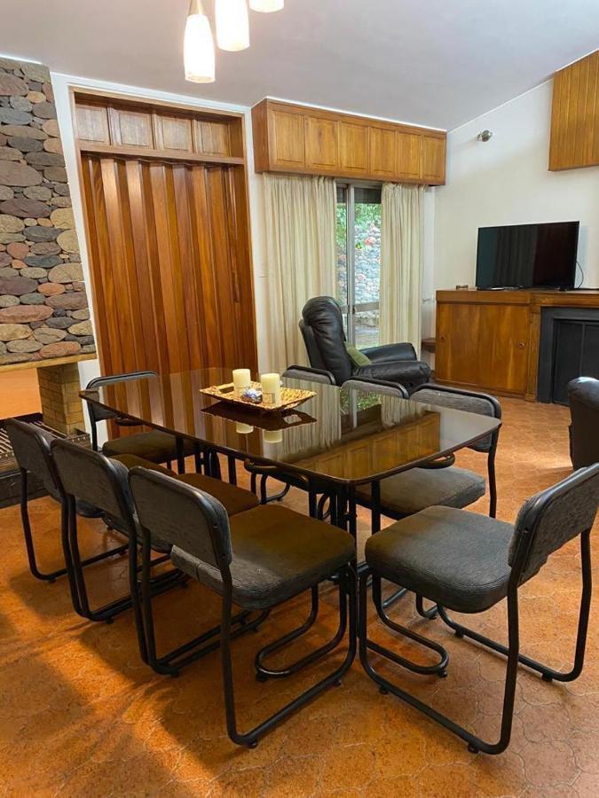 Casa Grande Con Estacionamiento Holiday home San Juan
