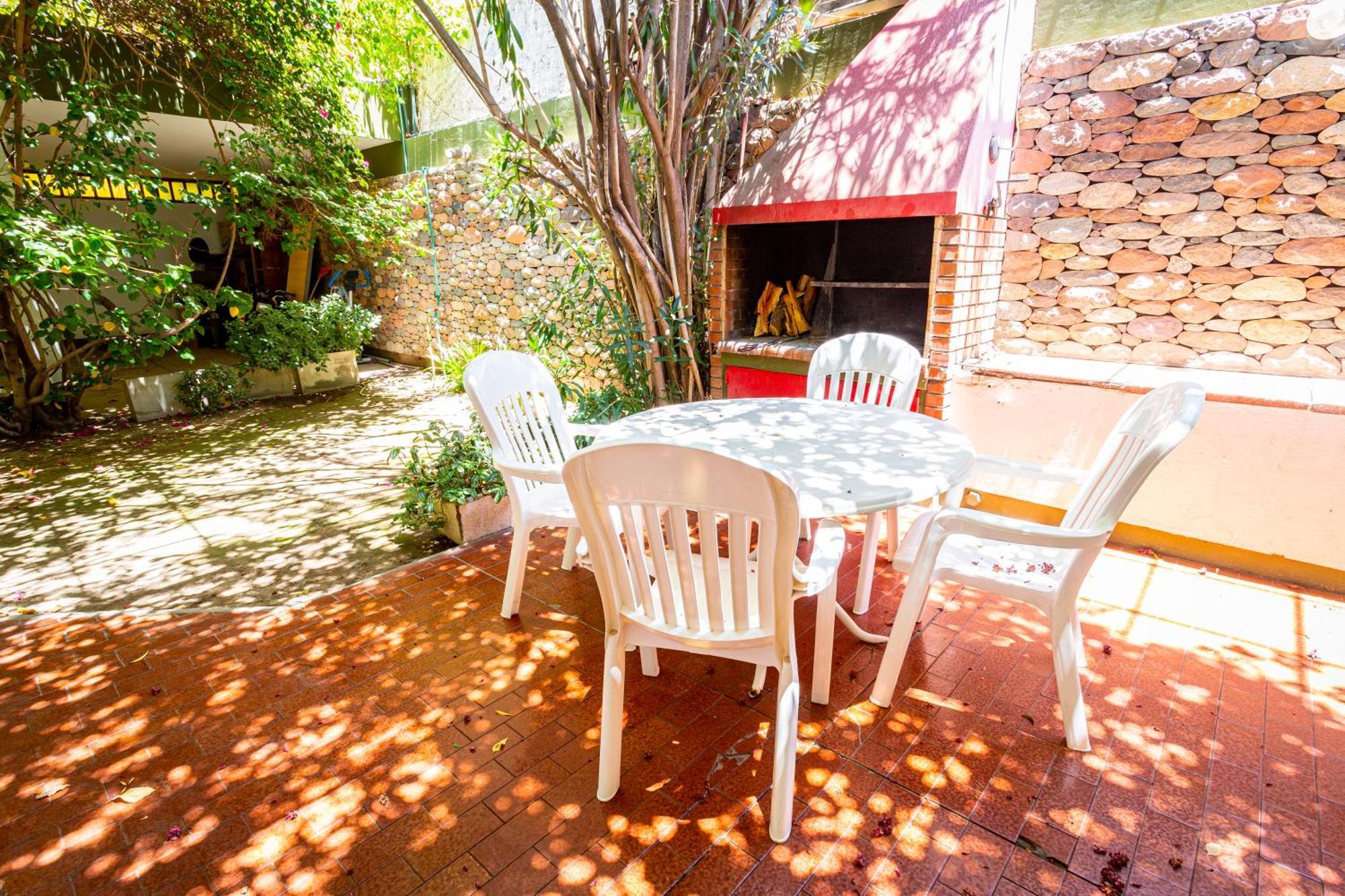 Casa Grande Con Estacionamiento Holiday home *